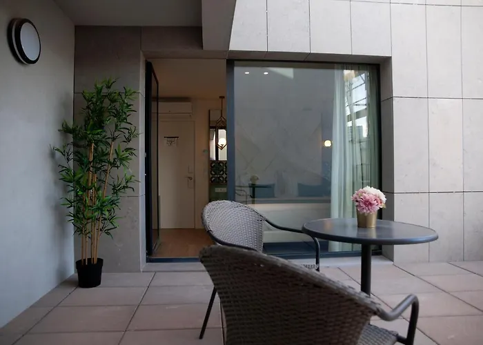 New Style Hotel