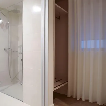 New Style Hotel